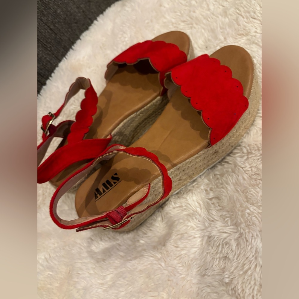 HMS sandal ❤️